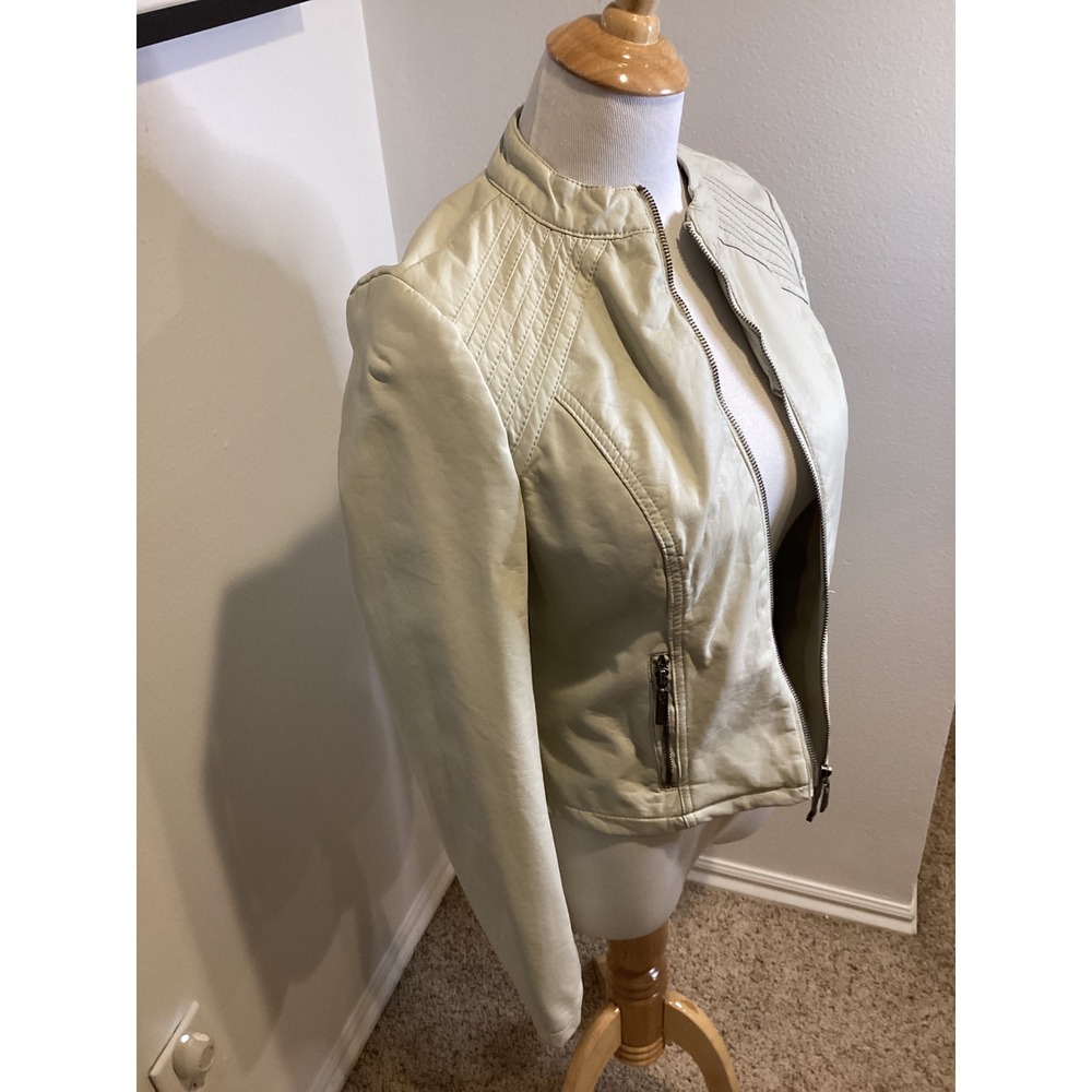 LZ Women's Faux Leather Moto Jacket Cream Collarless Zip Pockets Size M - Picture 3 of 6